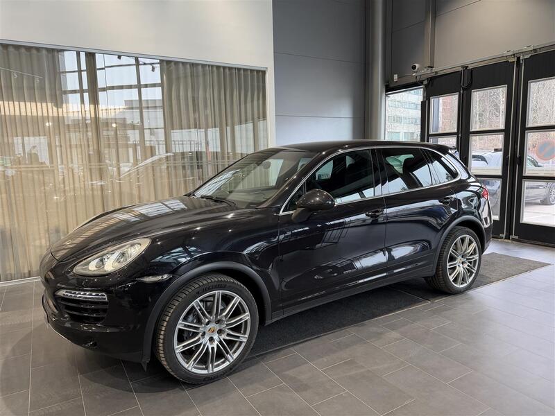 Porsche Cayenne vaihtoauto