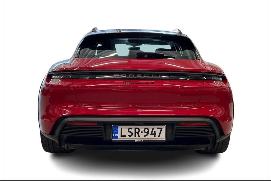 Porsche Taycan vaihtoauto