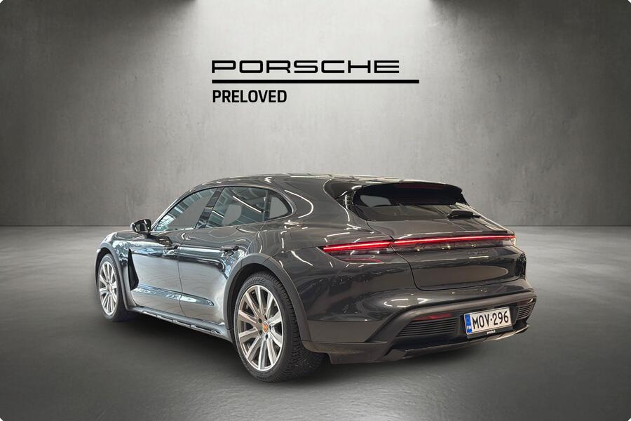 Porsche Taycan vaihtoauto