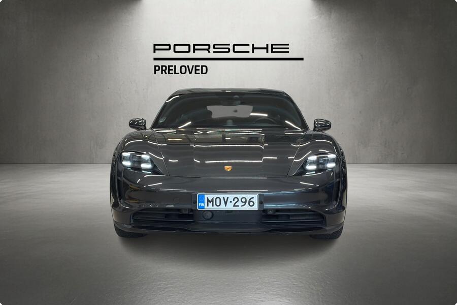 Porsche Taycan vaihtoauto