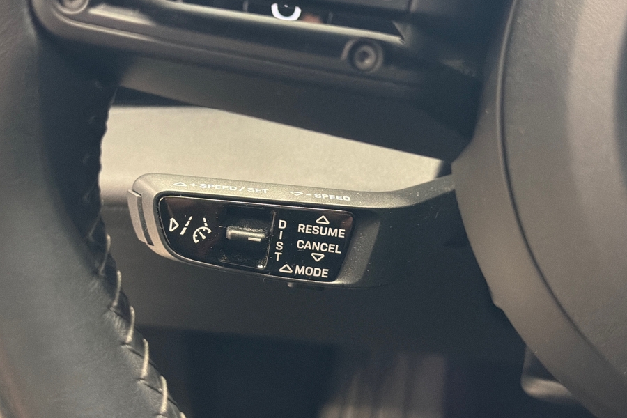 Porsche Taycan vaihtoauto