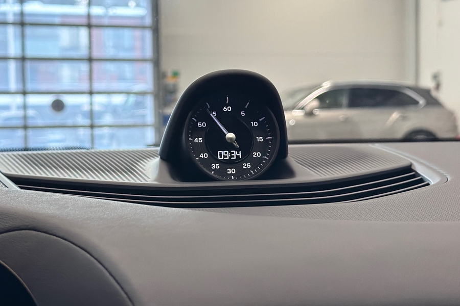 Porsche Taycan vaihtoauto