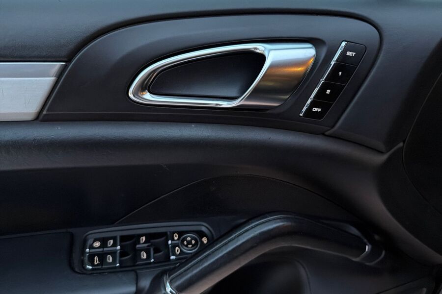 Porsche Cayenne vaihtoauto