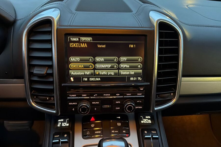 Porsche Cayenne vaihtoauto