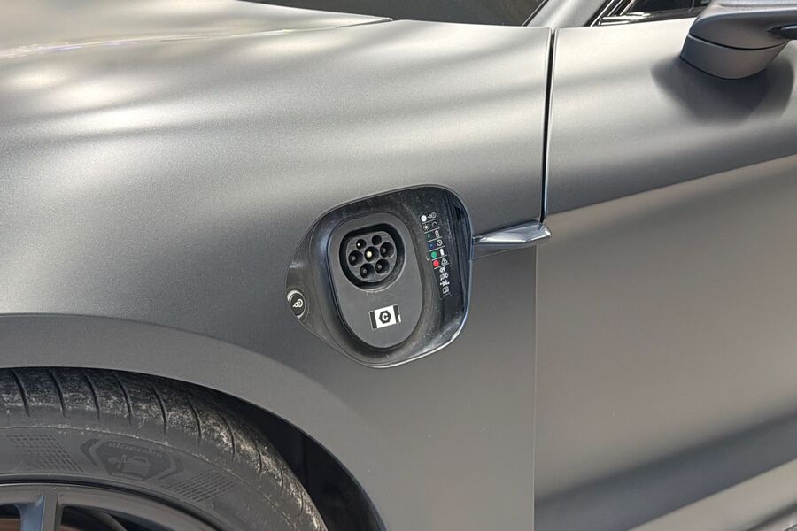 Porsche Taycan vaihtoauto