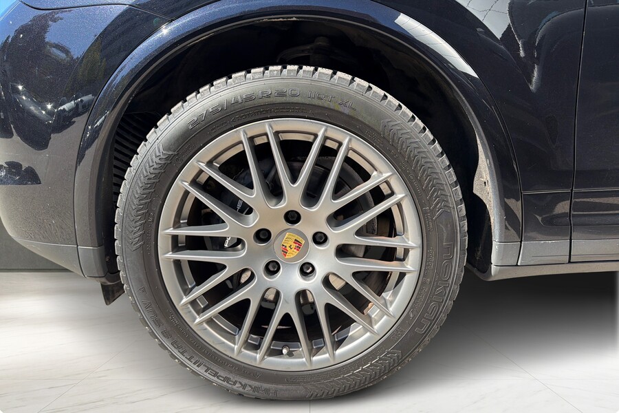 Porsche Cayenne vaihtoauto