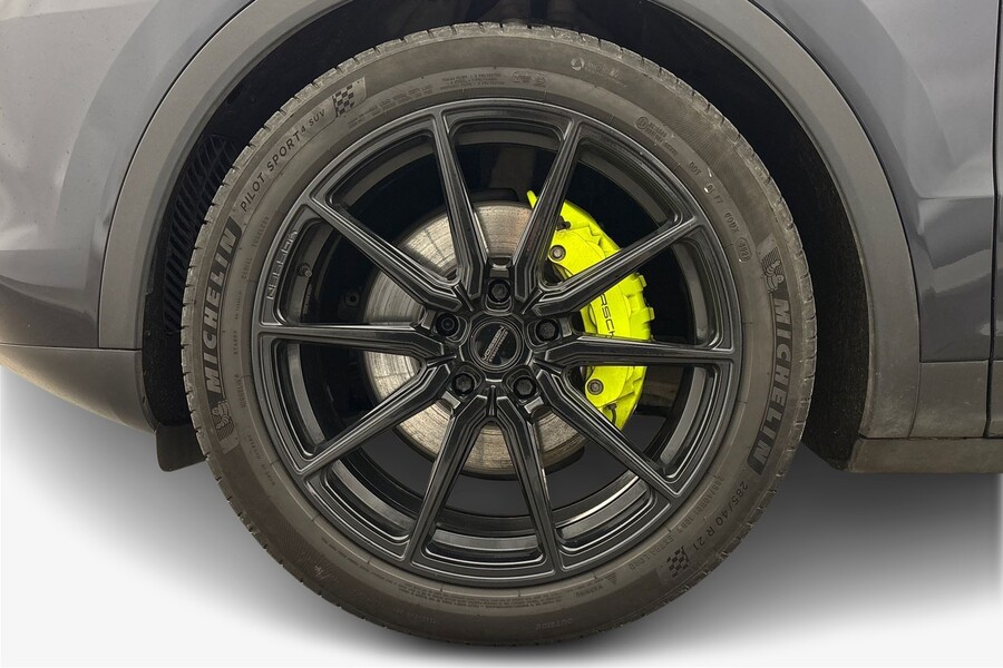 Porsche Cayenne vaihtoauto