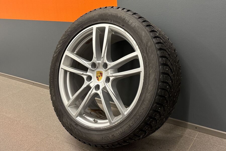 Porsche Cayenne vaihtoauto