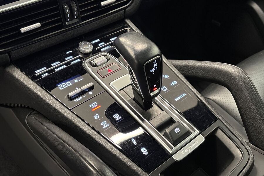 Porsche Cayenne vaihtoauto