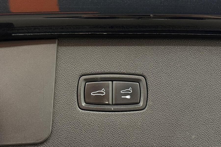 Porsche Cayenne vaihtoauto