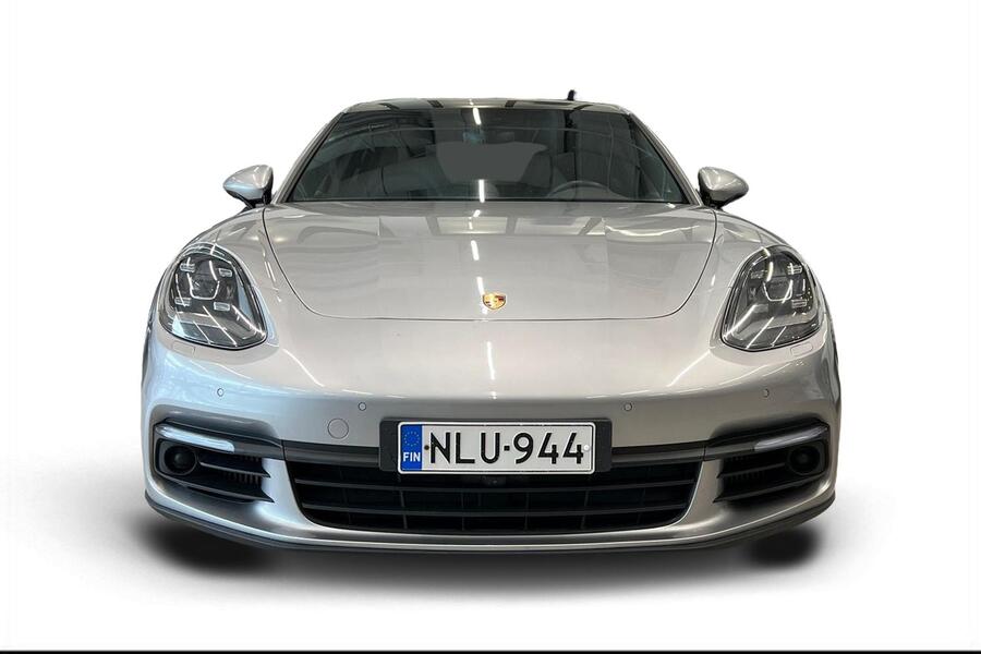 Porsche Panamera vaihtoauto