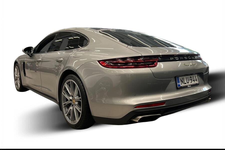 Porsche Panamera vaihtoauto
