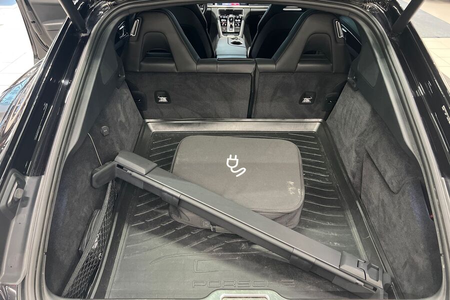 Porsche Panamera vaihtoauto