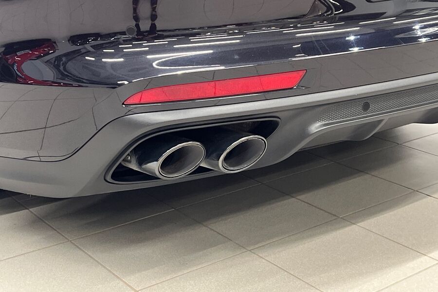 Porsche Panamera vaihtoauto