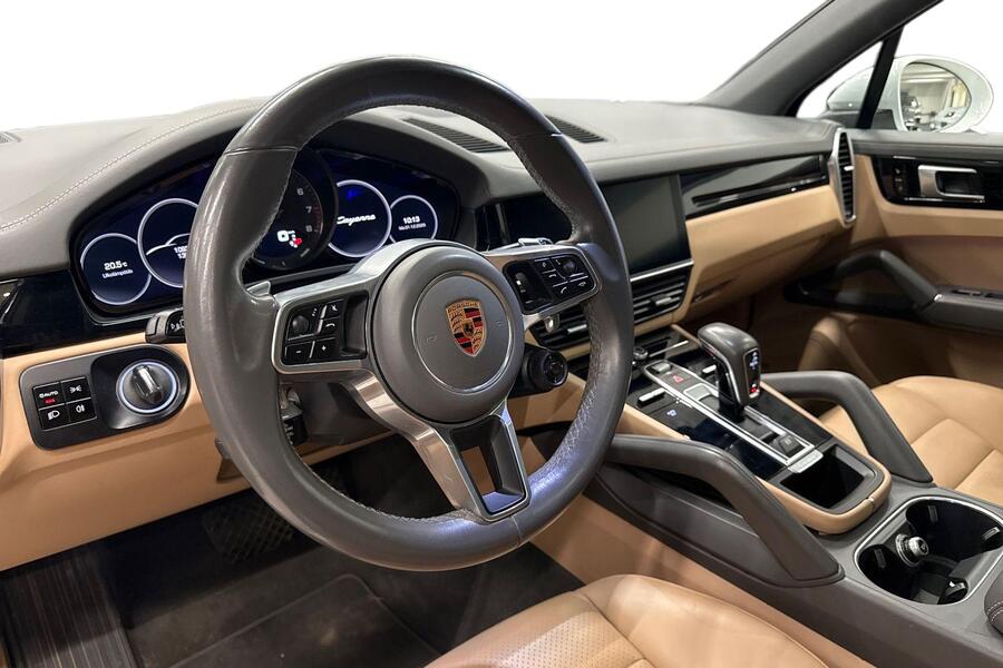 Porsche Cayenne vaihtoauto