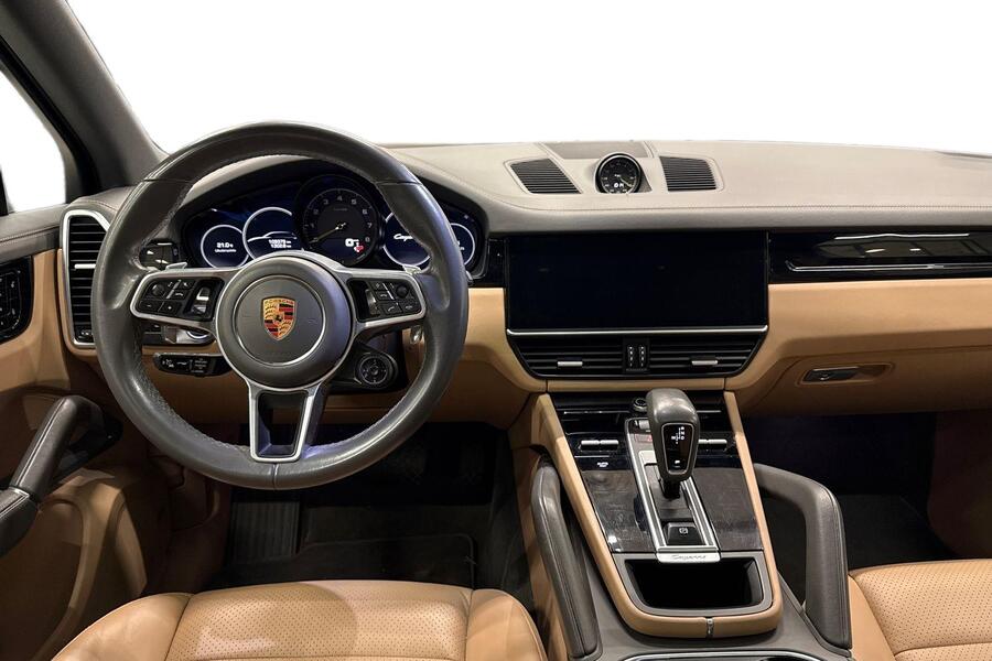 Porsche Cayenne vaihtoauto