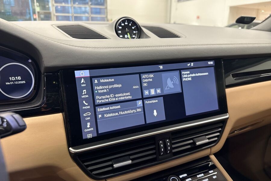 Porsche Cayenne vaihtoauto