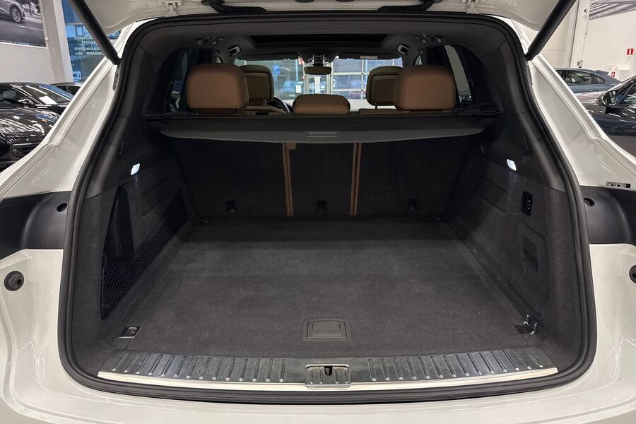 Porsche Cayenne vaihtoauto