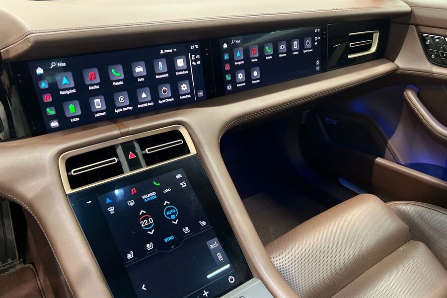 Porsche Taycan vaihtoauto