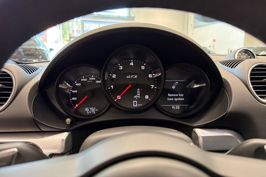 Porsche Boxster vaihtoauto