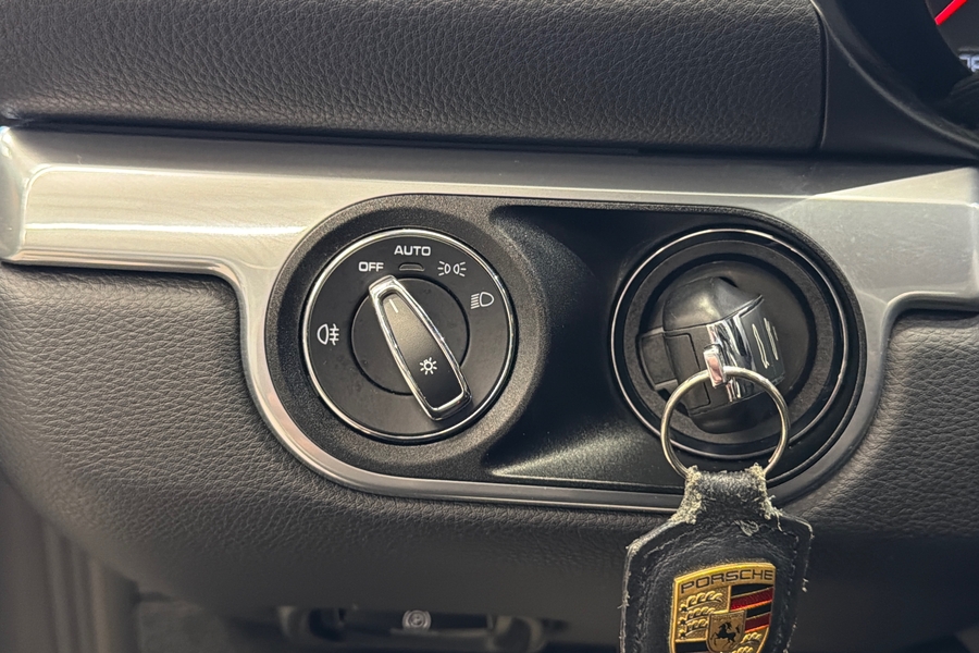 Porsche Boxster vaihtoauto