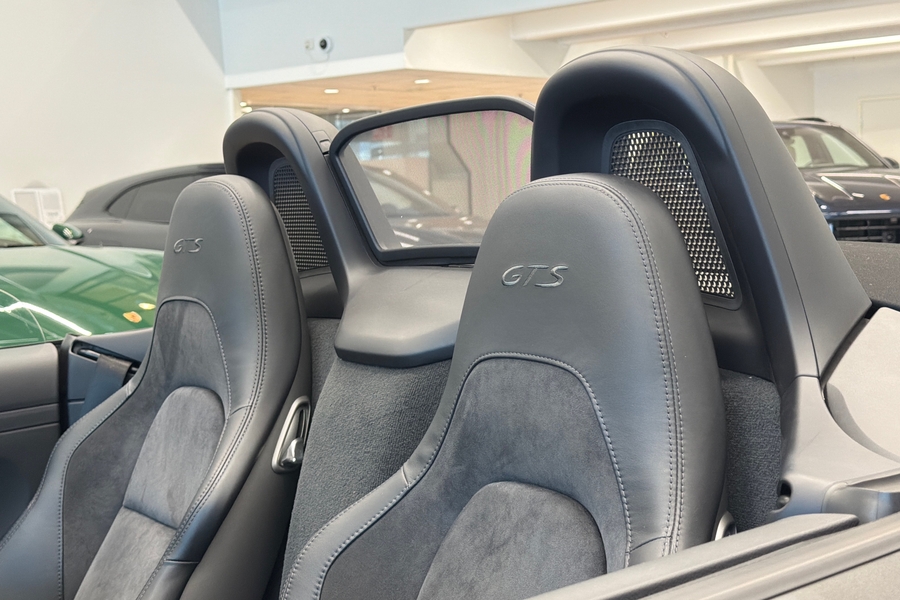 Porsche Boxster vaihtoauto