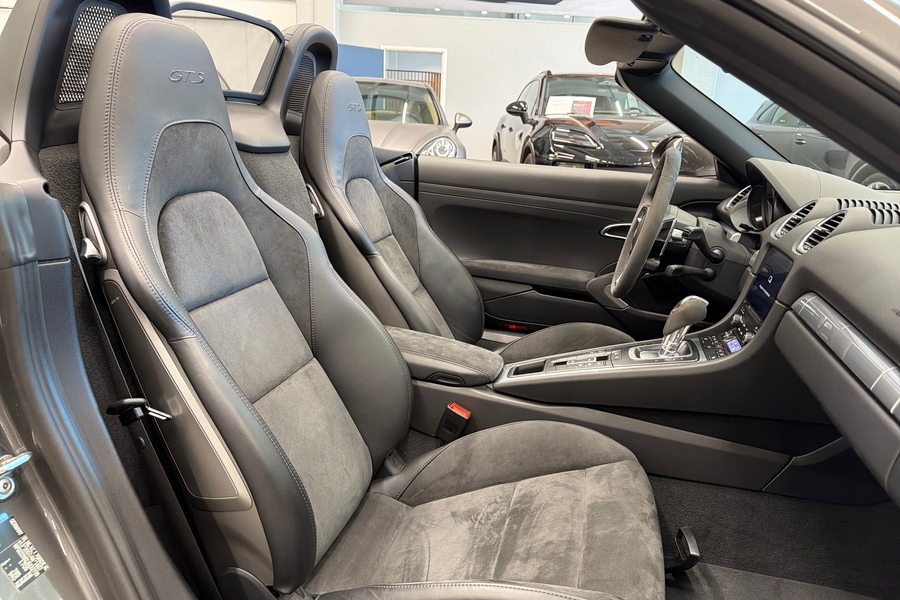 Porsche Boxster vaihtoauto