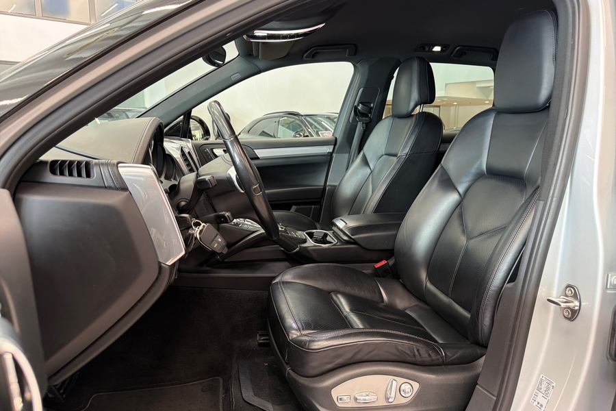 Porsche Cayenne vaihtoauto