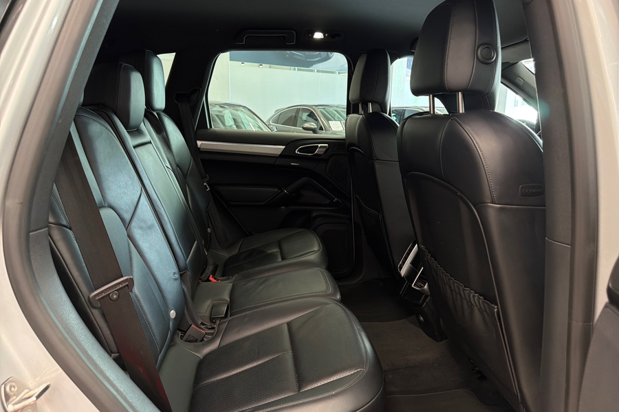 Porsche Cayenne vaihtoauto