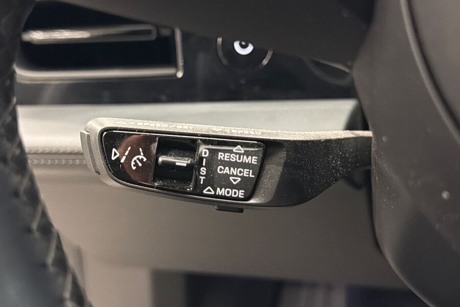 Porsche Taycan vaihtoauto