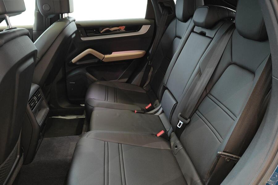 Porsche Cayenne vaihtoauto