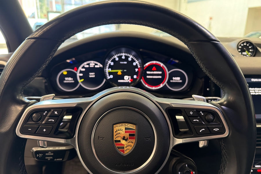 Porsche Cayenne vaihtoauto