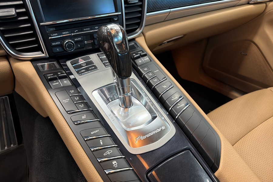 Porsche Panamera vaihtoauto