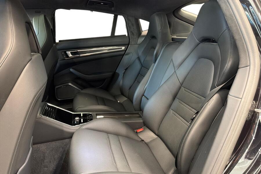 Porsche Panamera vaihtoauto