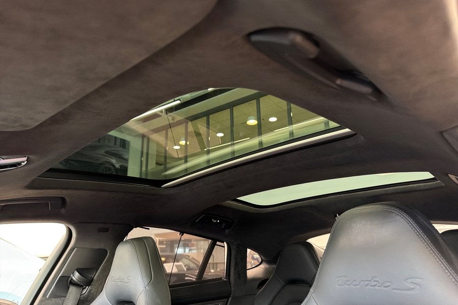 Porsche Panamera vaihtoauto