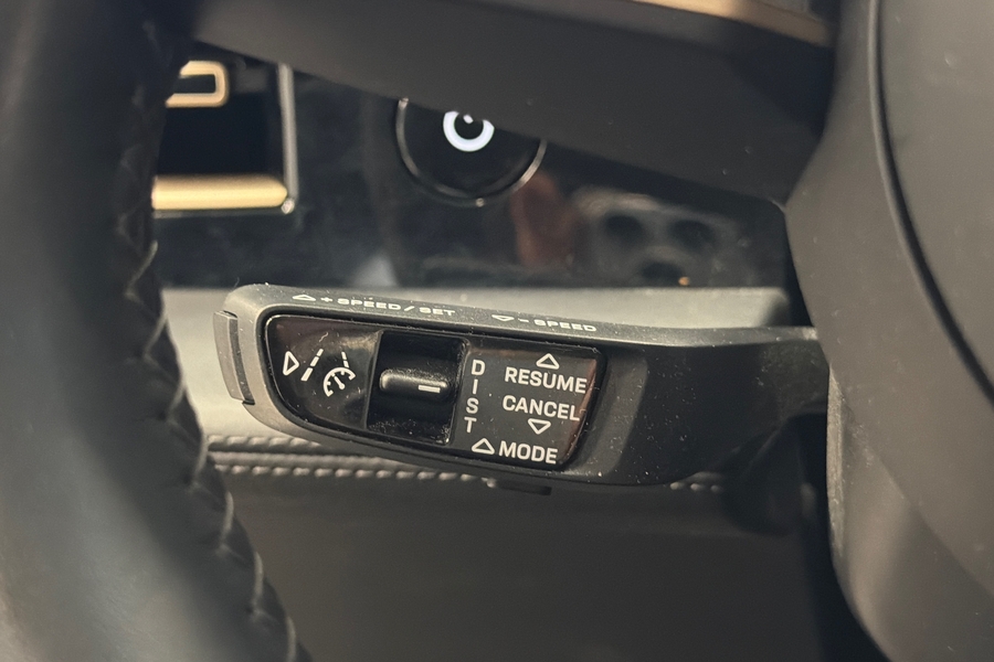 Porsche Taycan vaihtoauto