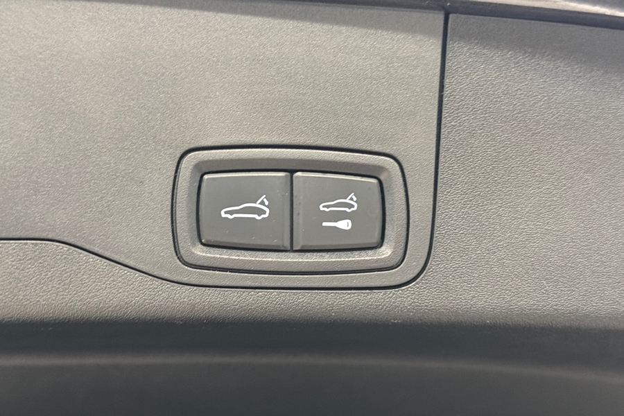 Porsche Taycan vaihtoauto