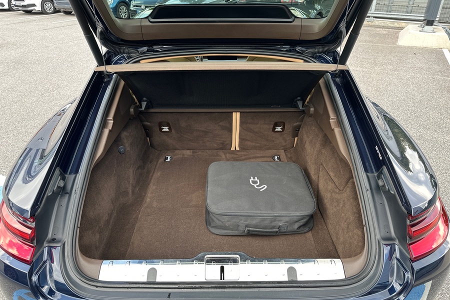 Porsche Panamera vaihtoauto