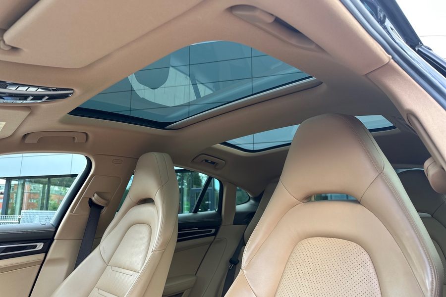 Porsche Panamera vaihtoauto