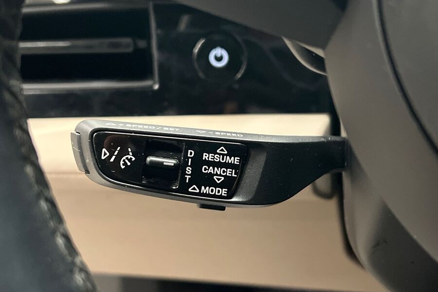 Porsche Taycan vaihtoauto