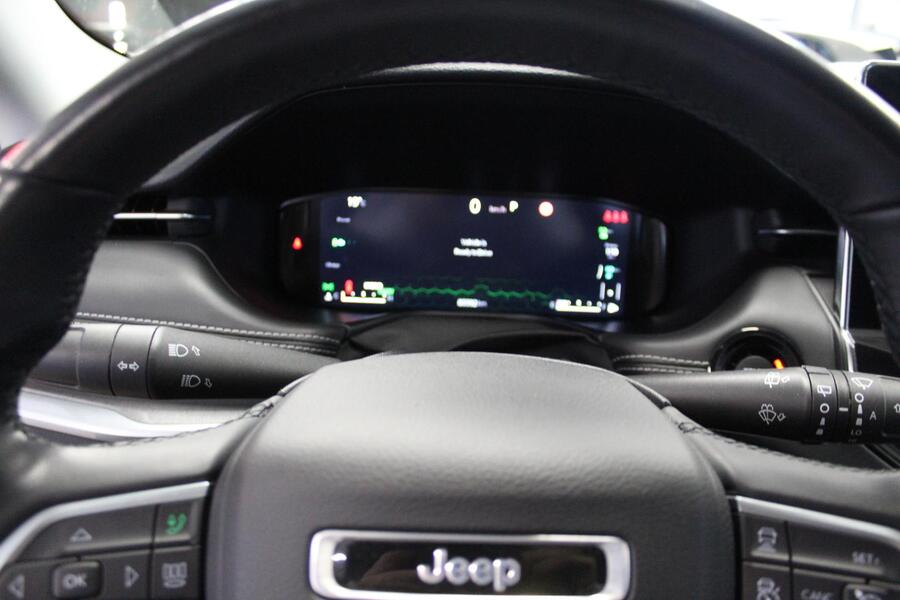 Jeep Compass vaihtoauto