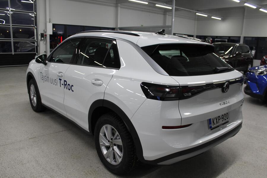 Volkswagen T-Roc vaihtoauto