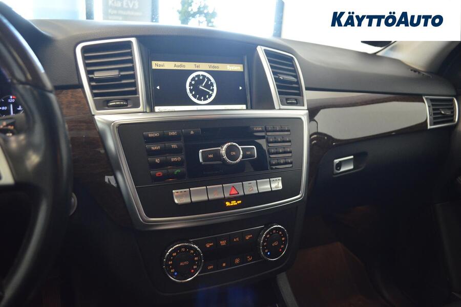 Mercedes-Benz ML vaihtoauto