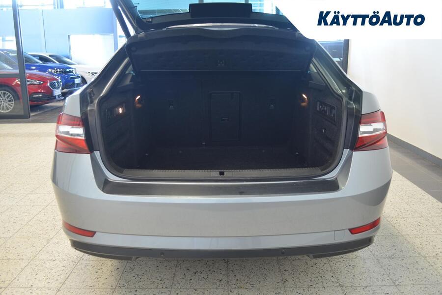 Skoda Superb vaihtoauto