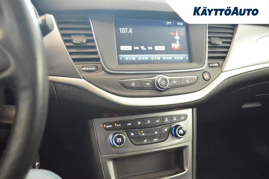 Opel Astra vaihtoauto