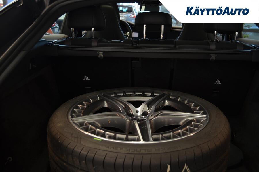 Mercedes-Benz EQS vaihtoauto