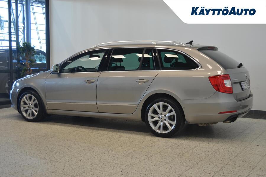 Skoda Superb vaihtoauto