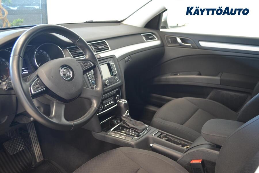 Skoda Superb vaihtoauto