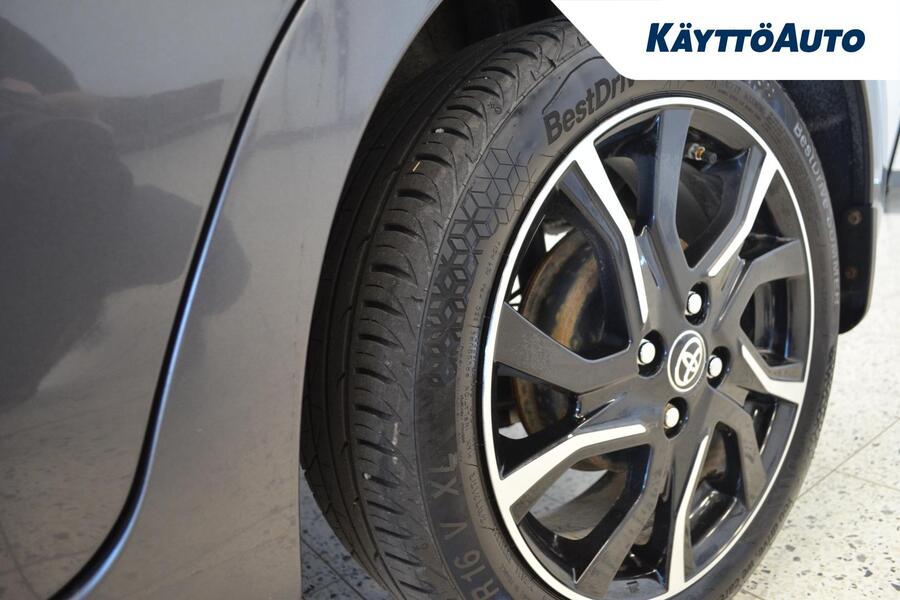 Toyota Yaris vaihtoauto