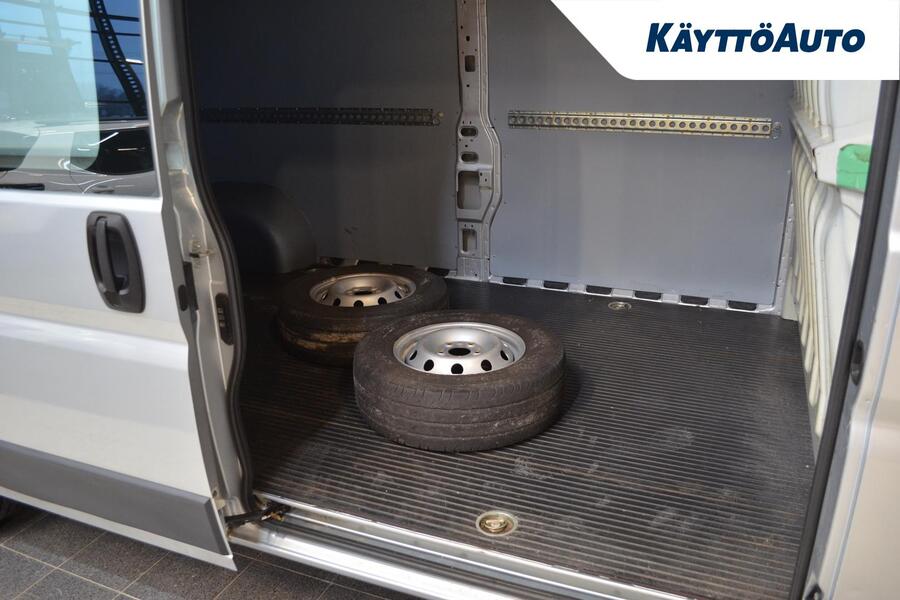 Peugeot Boxer vaihtoauto